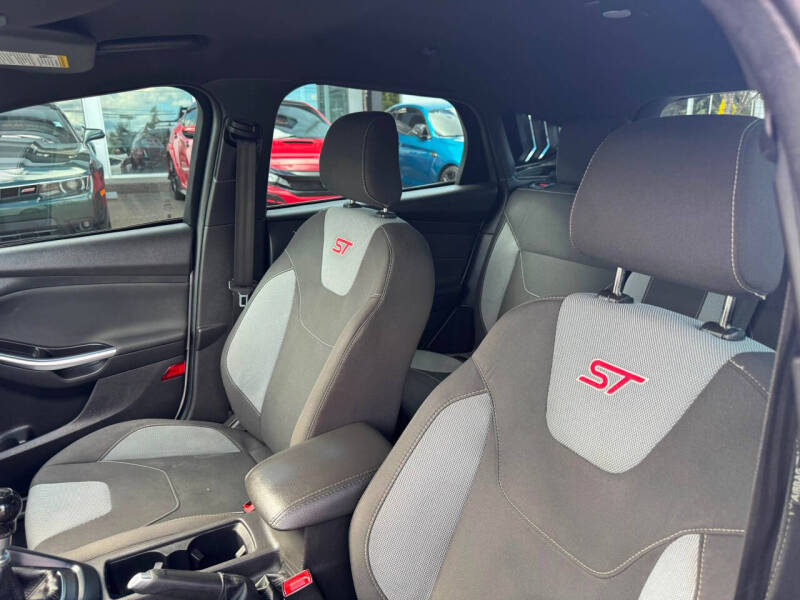 2018 Ford Focus ST
