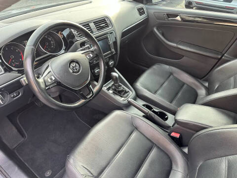 2016 Volkswagen Jetta