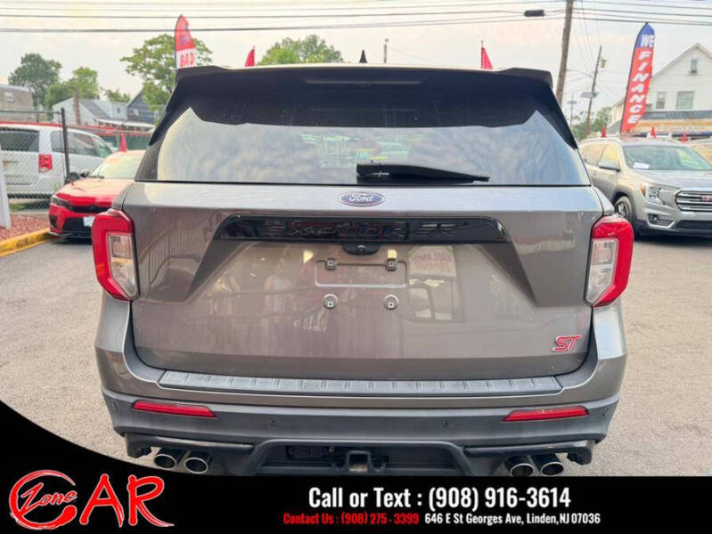 2021 Ford Explorer ST