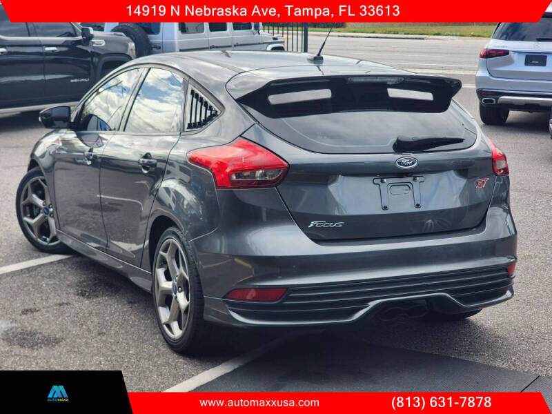 2018 Ford Focus ST photo 39