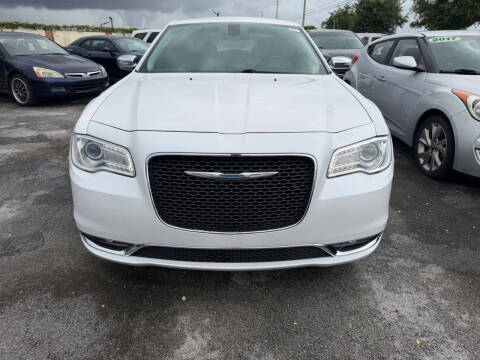 2016 Chrysler 300 C