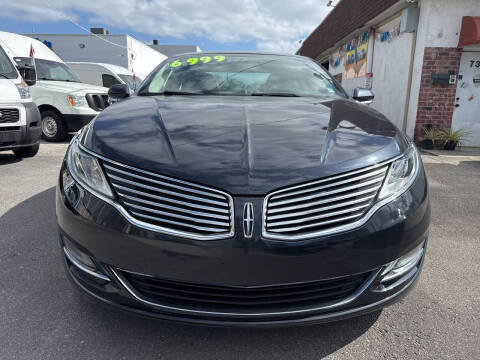 2013 Lincoln MKZ