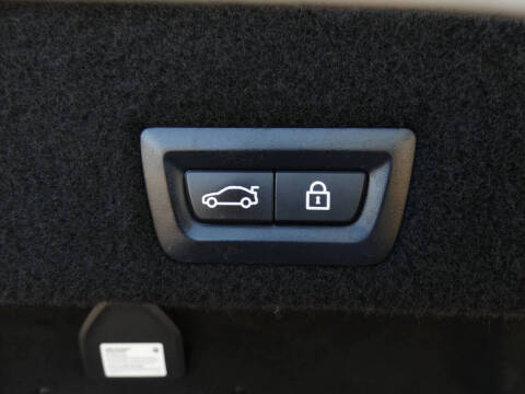 2022 BMW 7 Series 745e xDrive