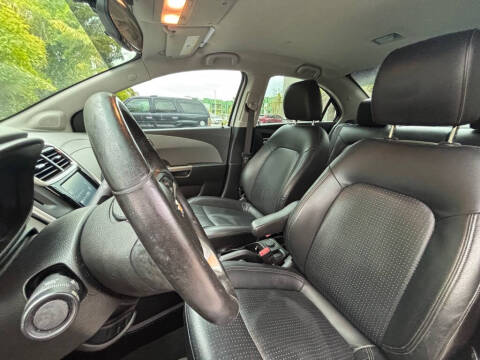 2017 Chevrolet Sonic Premier Auto