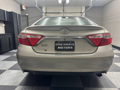 2015 Toyota Camry SE