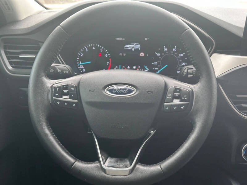 2021 Ford Escape SE