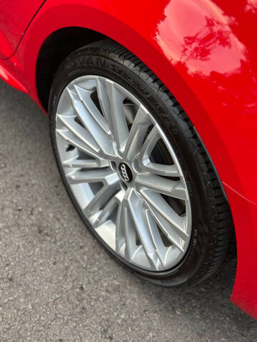 2017 Audi A4 2.0T quattro Premium Plus