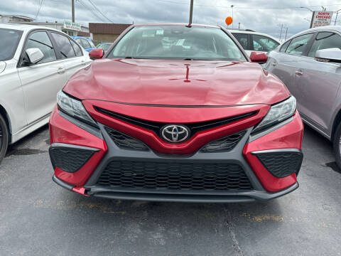2021 Toyota Camry for sale at Nissi Auto Sales in Waukegan IL