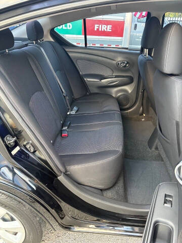 2014 Nissan Versa 1.6 SV