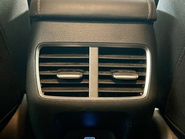 2022 Hyundai Sonata Hybrid Blue