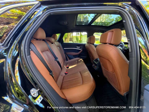 2019 Audi e-tron quattro Premium Plus
