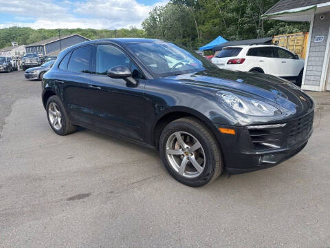 2017 Porsche Macan