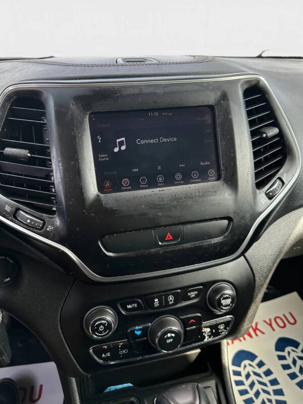 2019 Jeep Cherokee Latitude