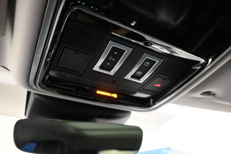 2018 Land Rover Range Rover Velar P250 S