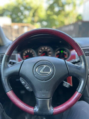 2004 Lexus ES 330