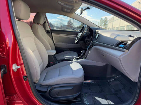 2018 Hyundai Elantra