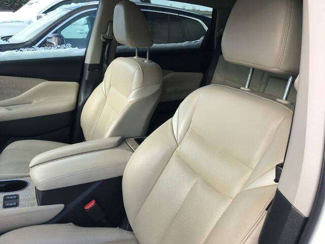 2023 Nissan Murano SL