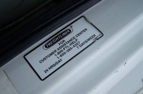 2002 Freightliner FL70