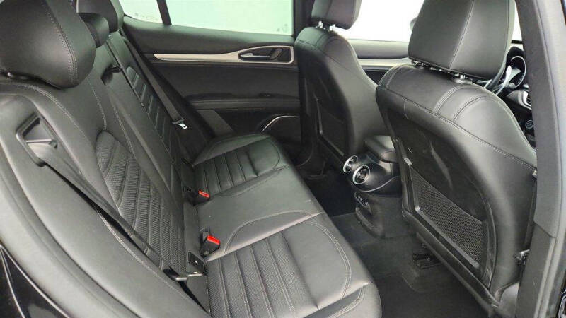 2023 Alfa Romeo Stelvio