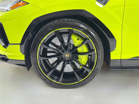 2024 Lamborghini Urus S