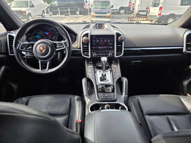 2017 Porsche Cayenne