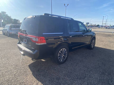 2016 Lincoln Navigator Select