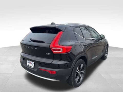 2024 Volvo XC40