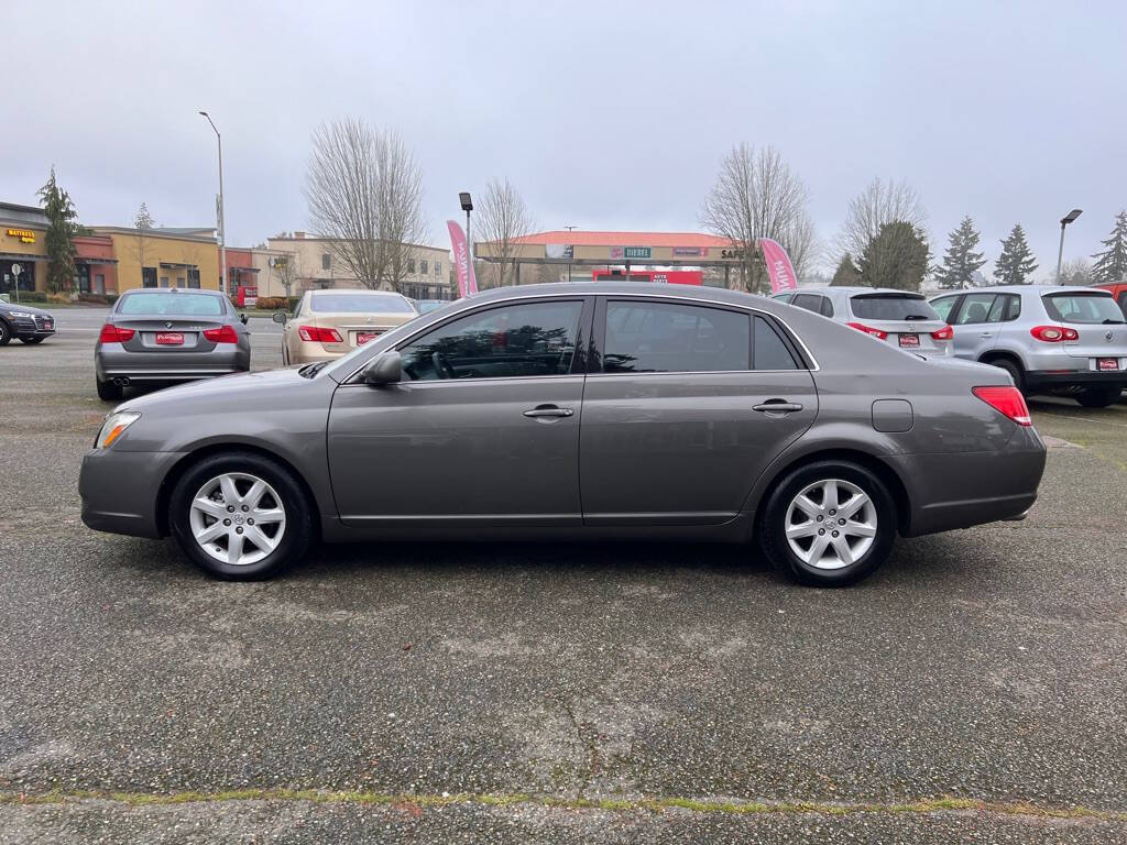 2006 Toyota Avalon for sale at PLATINUM AUTO SALES INC in Lacey, WA