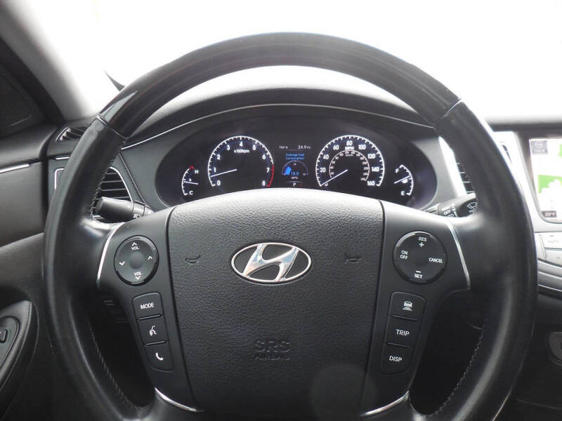 2012 Hyundai Genesis 4.6L V8