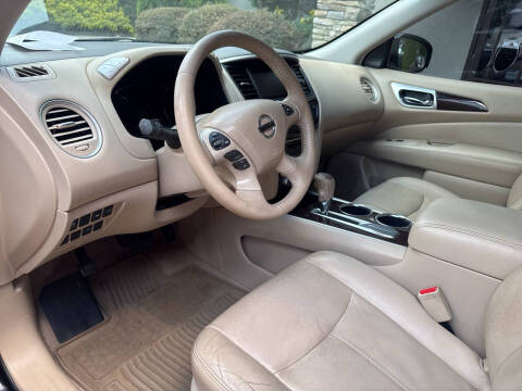 2013 Nissan Pathfinder S