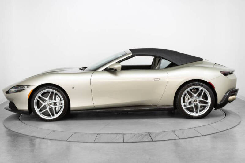 2024 Ferrari Roma Spider