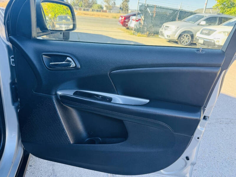2013 Dodge Journey SXT