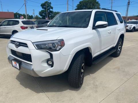 2021 Toyota 4Runner for sale at EURO MOTORS AUTO DEALER INC in Champaign IL