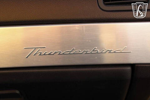 2004 Ford Thunderbird Deluxe