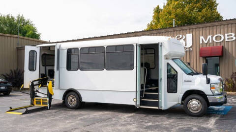 2015 Ford E-450