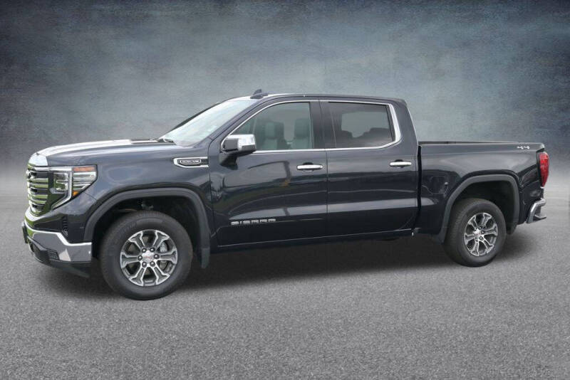 Used 2024 GMC Sierra 1500 SLT with VIN 1GTUUDED2RZ302911 for sale in Lafayette, LA
