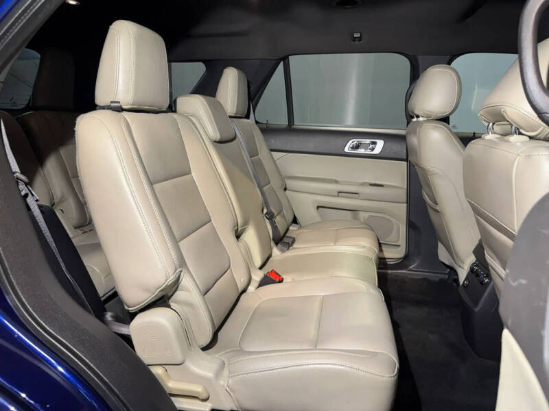 2011 Ford Explorer XLT