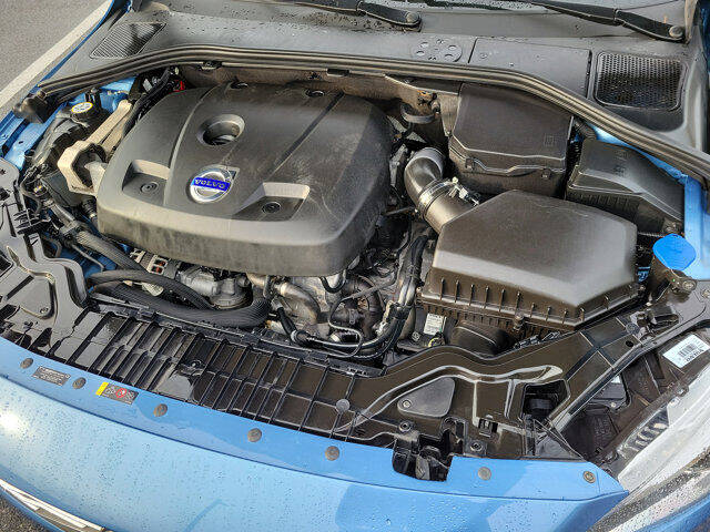 2015 Volvo V60 T5 Drive-E Platinum