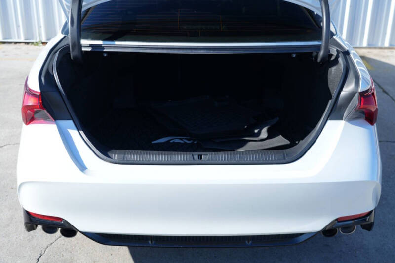 2021 Toyota Avalon XSE Nightshade