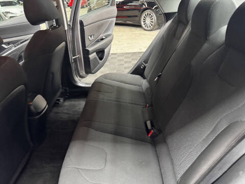 2021 Hyundai Elantra SE