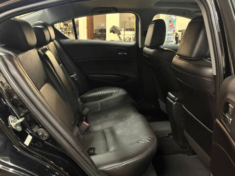 2017 Acura ILX