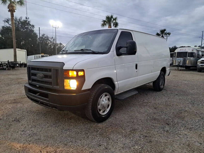 2014 Ford E-Series E-350 SD