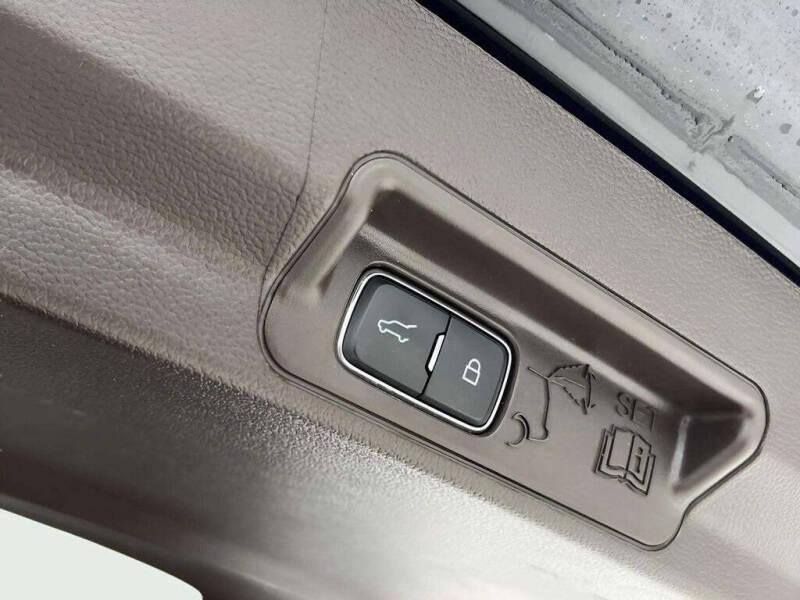 2021 Ford Explorer King Ranch