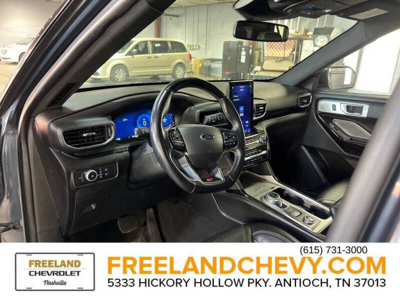 2022 Ford Explorer ST