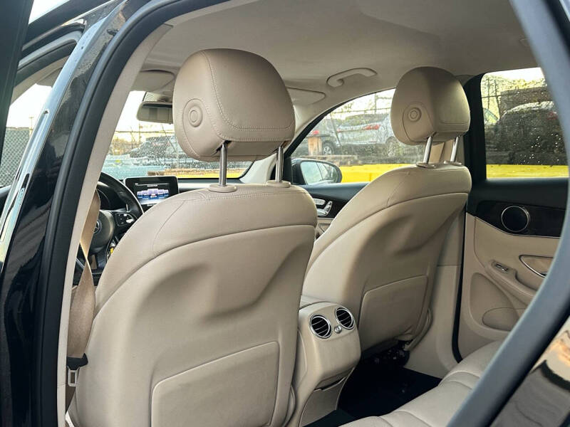 2016 Mercedes-Benz GLC GLC 300