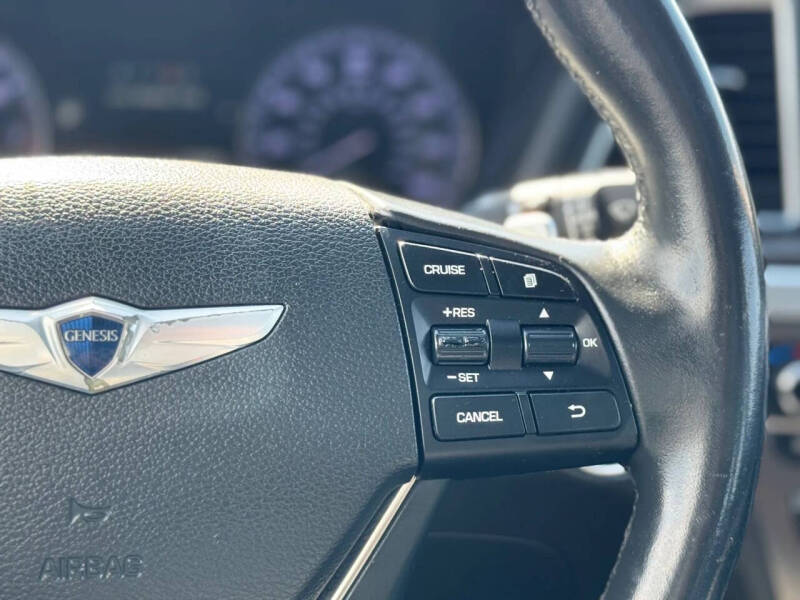 2015 Hyundai Genesis