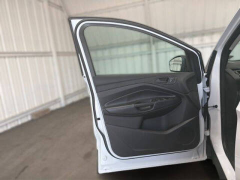 2019 Ford Escape S