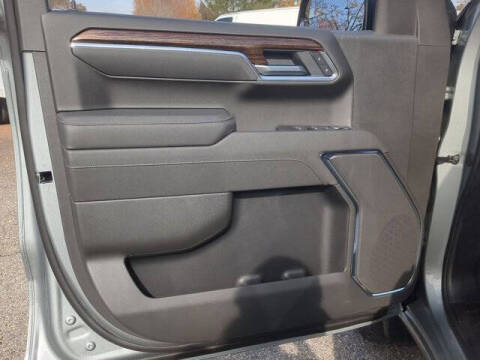 2026 GMC Sierra 1500 Elevation Standard