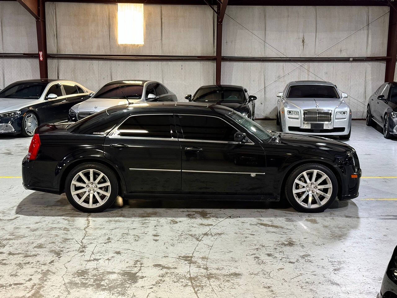 2008 Chrysler 300 for sale at Carnival Car Company in Victoria, TX