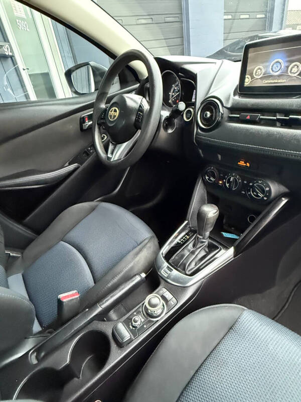 2016 Scion iA